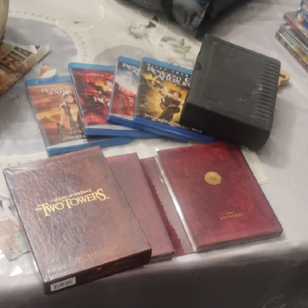 The Lord of the Rings DVD and Blu-ray Collection